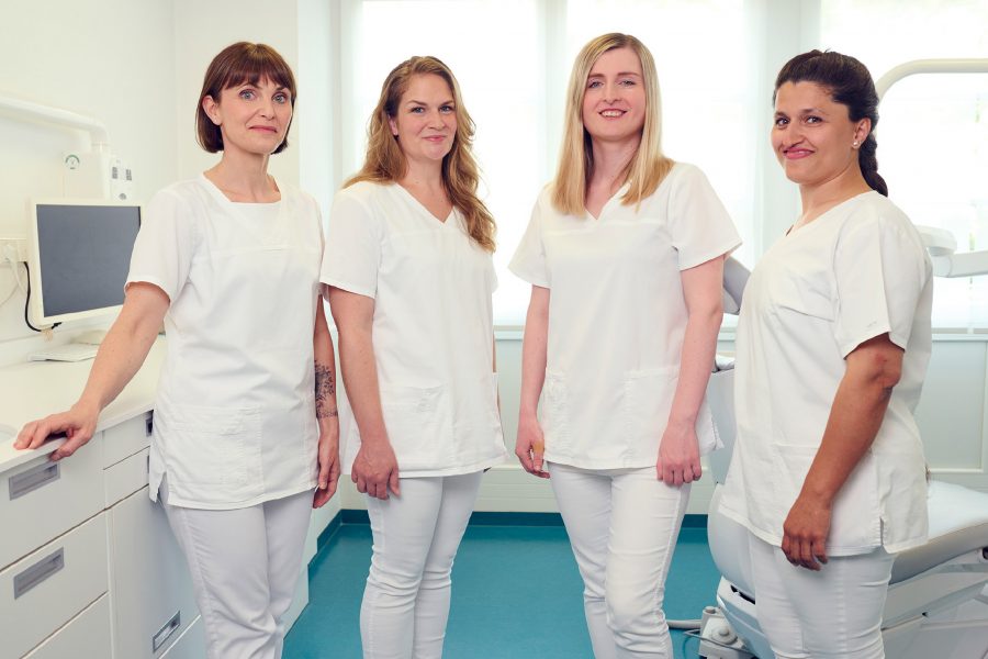 Teambild der Prophylaxe-Zahnärzte unserer Praxis